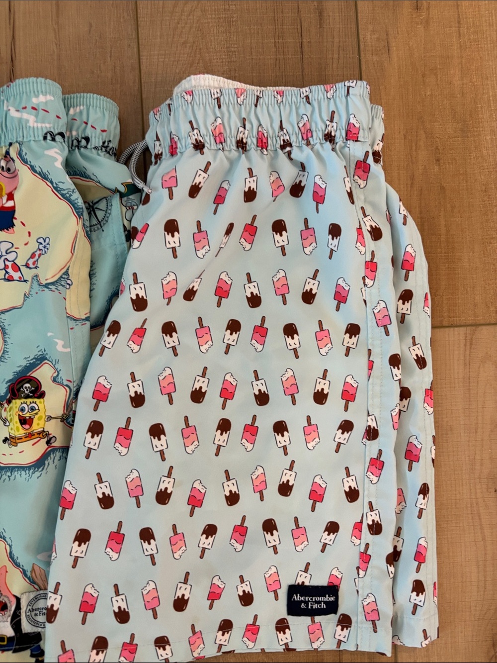 Abercrombie kids boys set of FOUR swim trunks - Picture 9 of 11